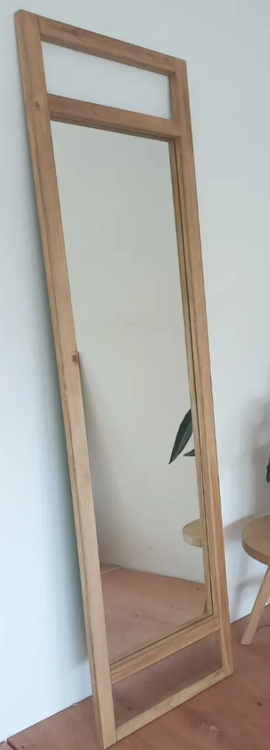 Espejo de pie escandinavo madera maciza